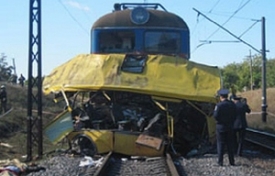 Столкновение локомотива с пассажирским автобусом в Никопольском районе