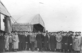 Перший випуск військових льотчиків