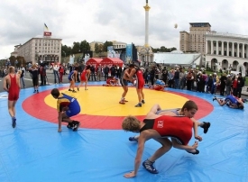 Всеукраинский Олимпийский урок - в Киеве на майдане независимости