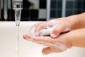 Миття рук рятує тисячі дитячих життів щодня