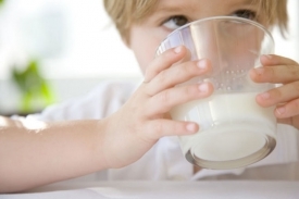 Пейте, дети, молоко, будете здоровы! фото: telesurtv.net