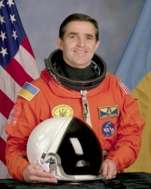 Леонід Костянтинович Каденюк - перший космонавт незалежної України.